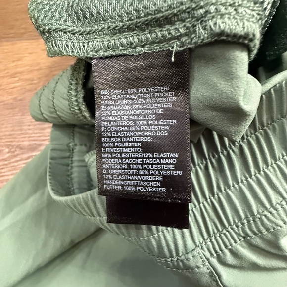 The North Face Women's Tech Sheltay Pants Joggers Olive green Sz 12 Outdoors - Picture 13 of 16
